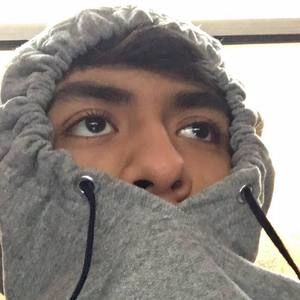 Meet your Posher, Jonathan